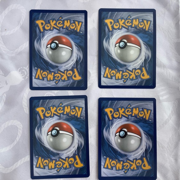 4 Different Pokémon Cards Reverse Foil with Pokémon League Sign - Picture 7 of 14